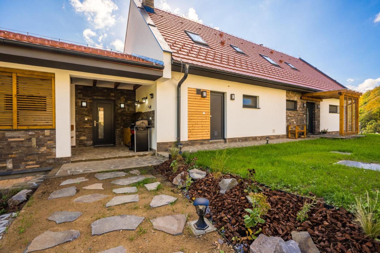 Ubytovanie Pod Gastanom Hodrusa Bagian luar foto