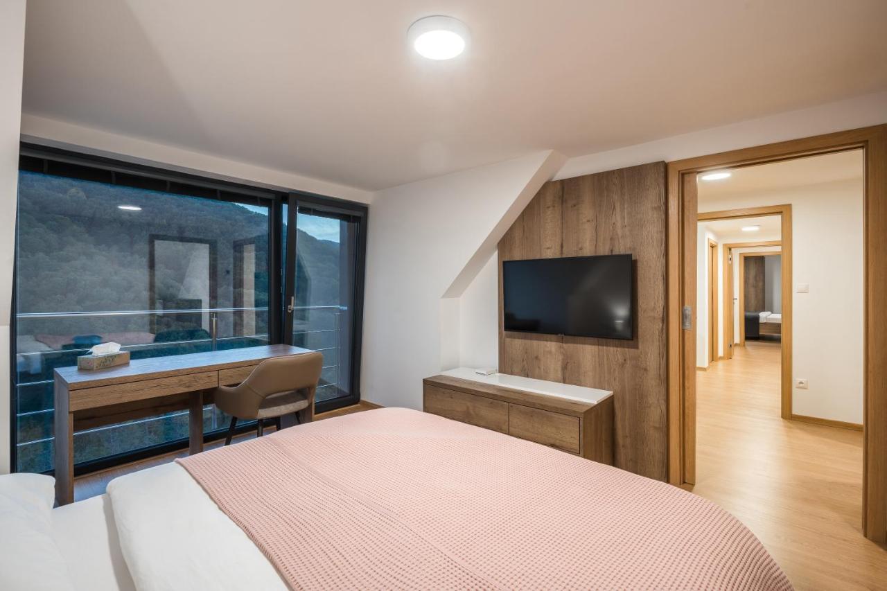 Ubytovanie Pod Gastanom Hodrusa Bagian luar foto